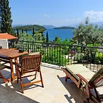 Korakias Skorpidi * Geni (Lefkada)