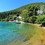 Korakias Skorpidi Апартаменты *