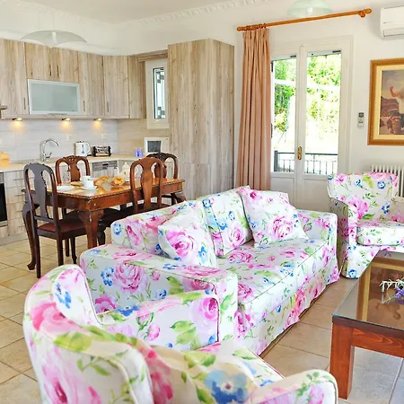 Korakias Skorpidi Lägenhet