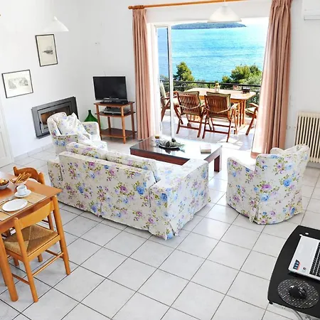Apartment Korakias Skorpidi *